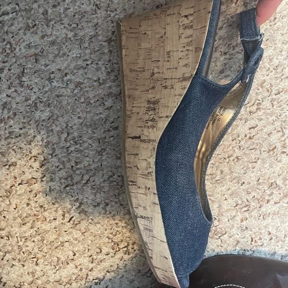 George wedges - Picture 2 of 3